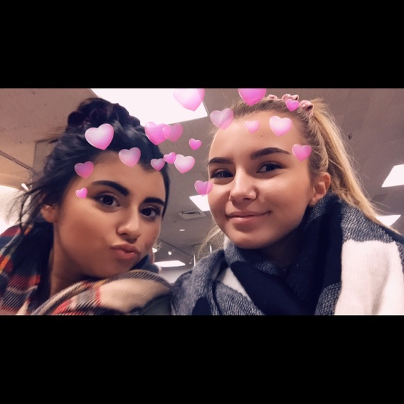 Meet your Posher, Jil - Picture 1 of 1